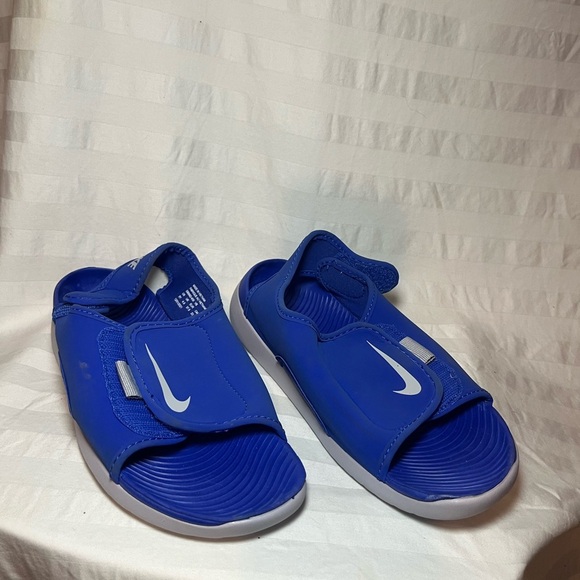 Nike Kids Royal Blue Sandals - Picture 2 of 13